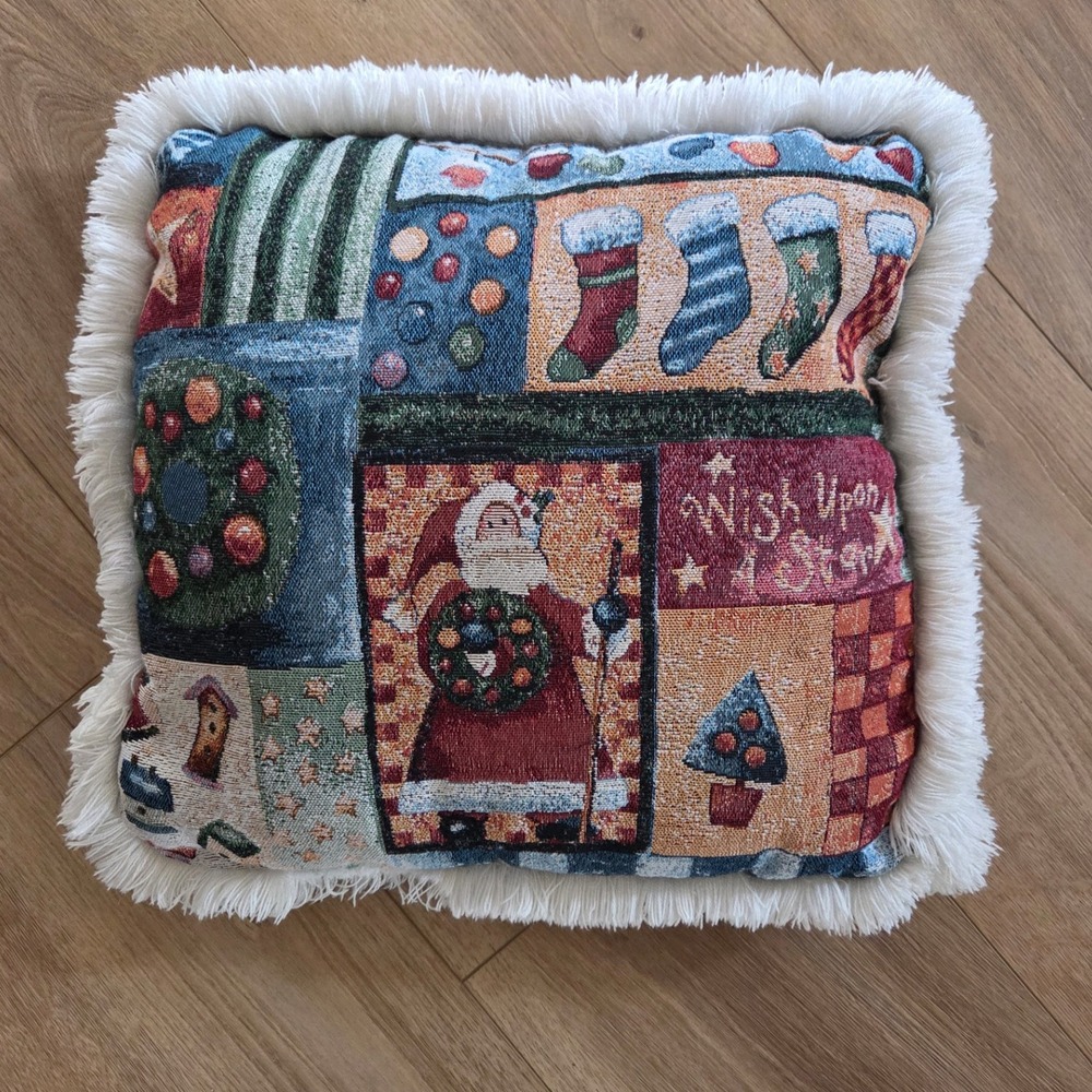 Vintage Mohawk Christmas Tapestry Throw Pillow Santa Stockings‎ Tree Cozy Trim